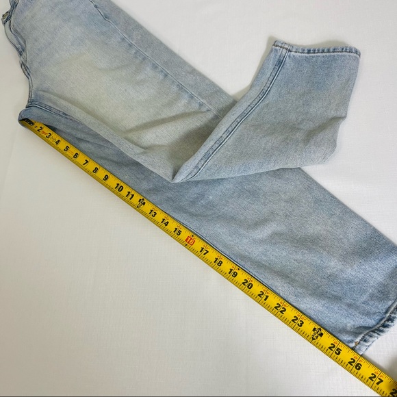 AMERICAN EAGLE OUTFITTERS light washed Mom Jeans light denim blue 4 regular - Picture 8 of 10